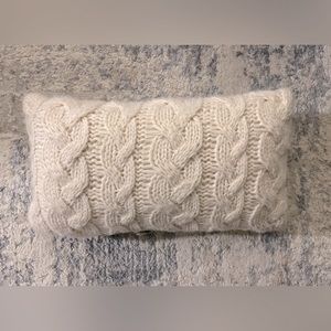 Oversized Chunky Cable Knit Lumbar Pillow